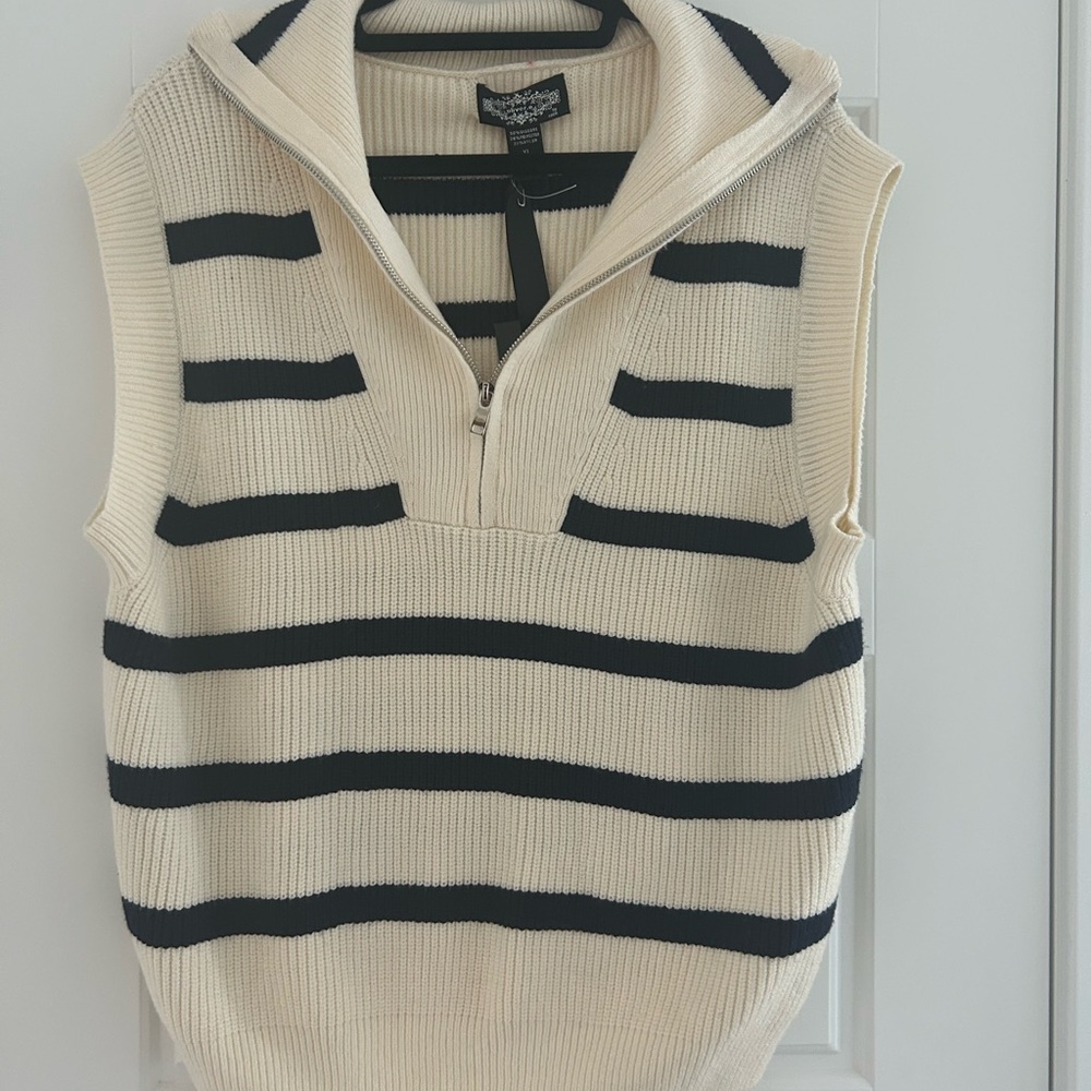 Women’s Striped Sweater Vest - Navy and Cream XL